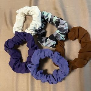 Lululemon Uplifting Scrunchie Bundle